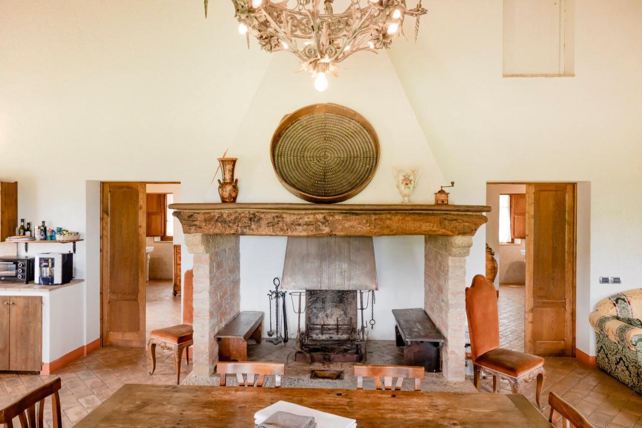 Agriturismo Il Serraglio Montepulciano Stazione 外观 照片