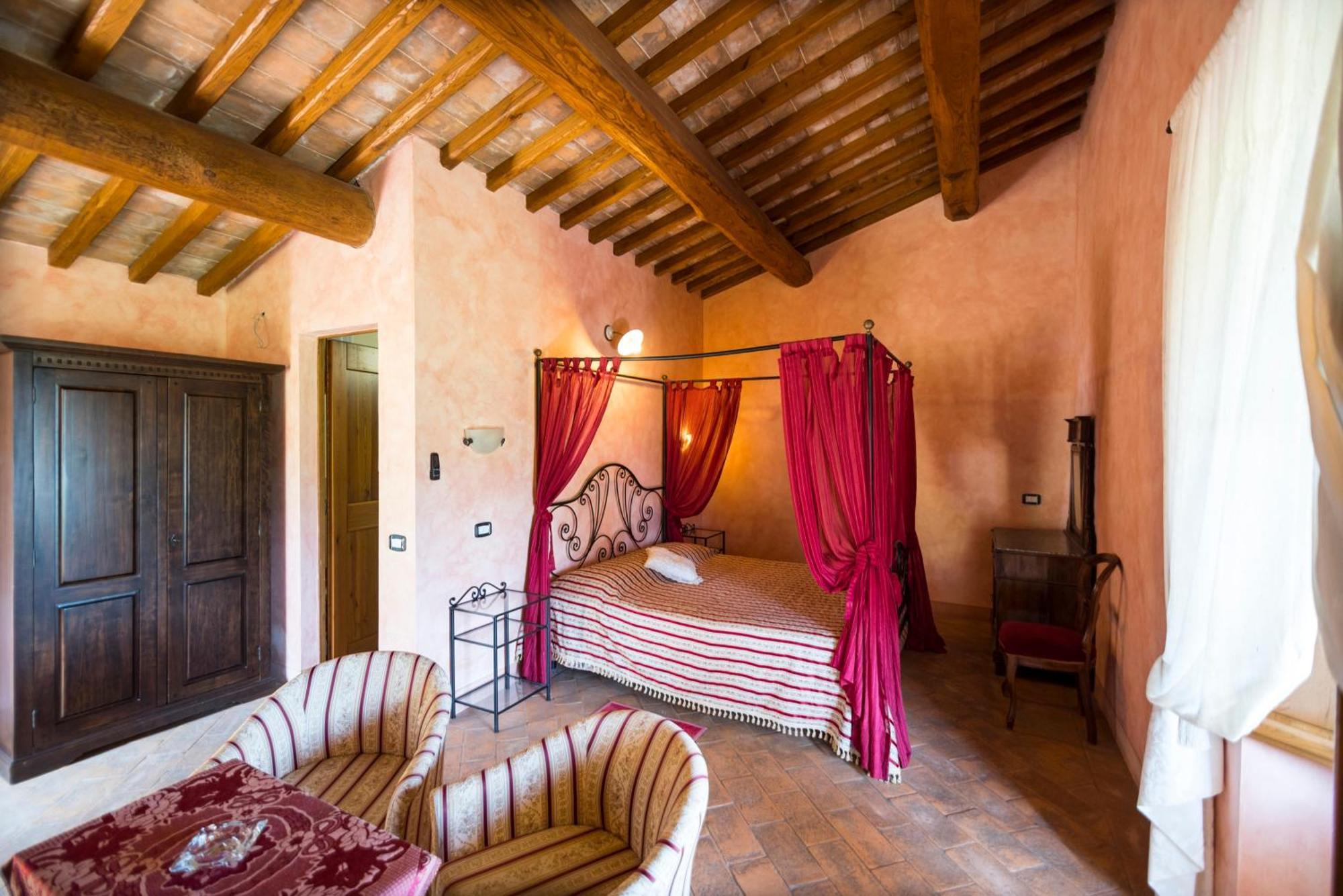 Agriturismo Il Serraglio Montepulciano Stazione 外观 照片